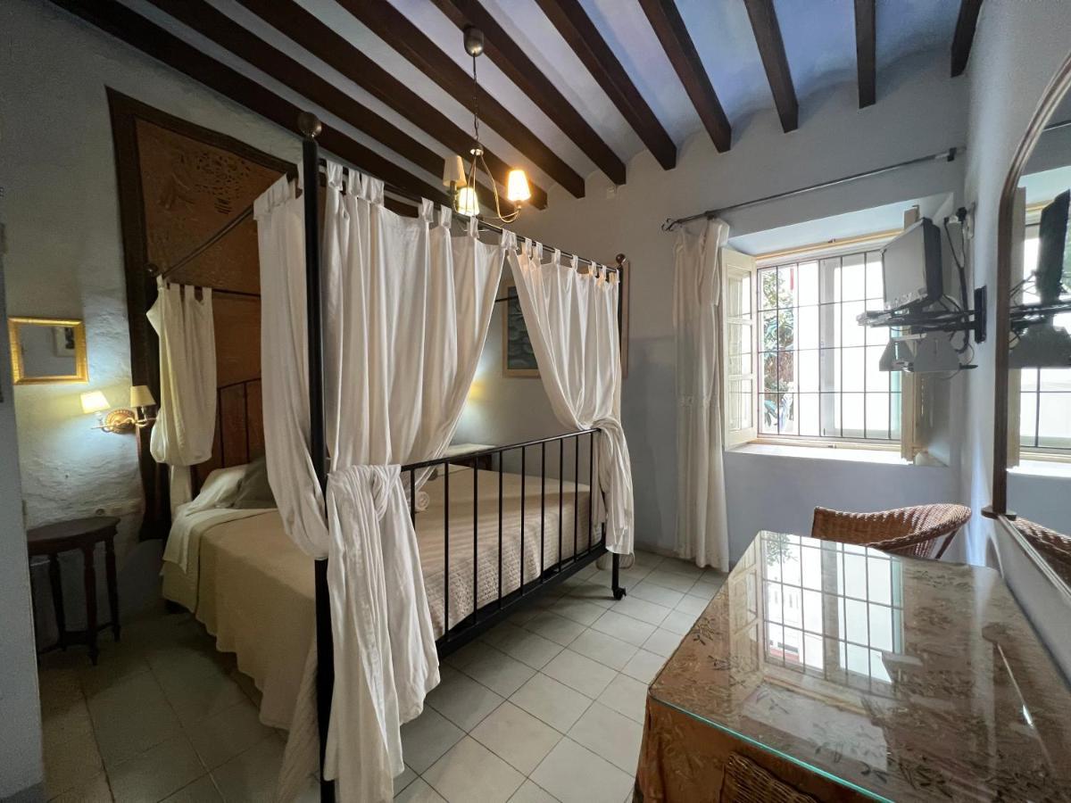 La Ventana Hotell Ibiza stad Exteriör bild